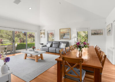 Formal lounge and dining room