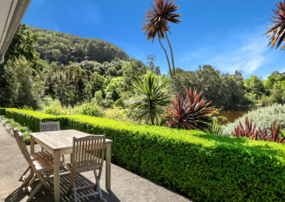 Lounge and dining room outdoor dining setting